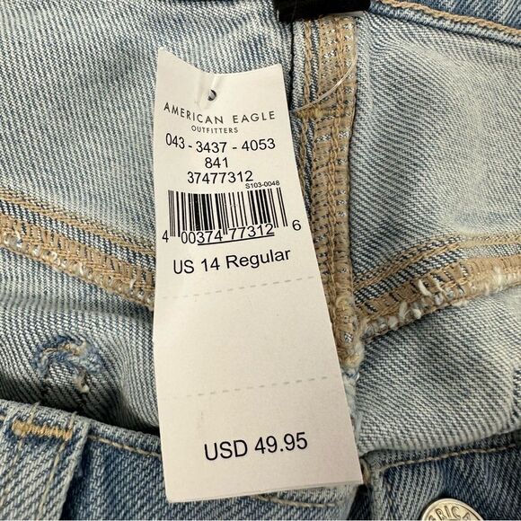 AMERICAN EAGLE Women’s Light Wash 90s Flare Destroyed Denim Jeans Sz 14 - Picture 9 of 14